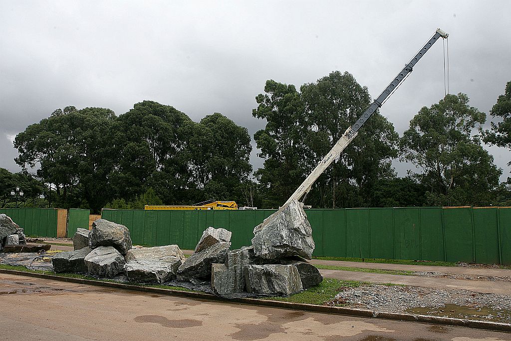 Construção do memorial, no Barigui: inauguração será em março | Hedeson Alves/Gazeta do Povo