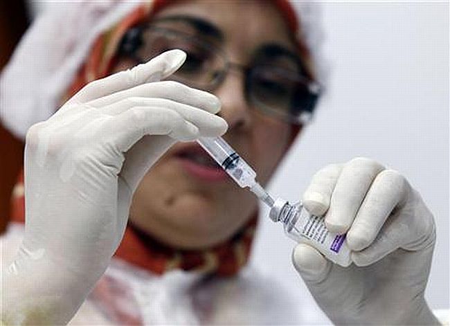 Vacinação contra a gripe A começa na segunda-feira (8) | Arquivo - Louafi Larbi / Reuters