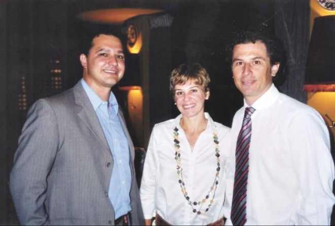 Marcaram presença na movimentação do restaurante Edvino, segunda-feira, Luiz Cláudio Maia Vieira e o casal Cristina e Ricardo Gomyde | 