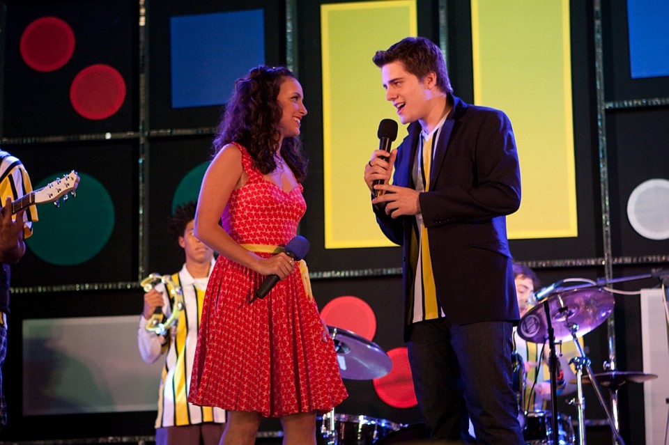 Renata Ferreira e Olavo Cavalheiro são os protagonistas de High School Musical: O Desafio | Divulgação