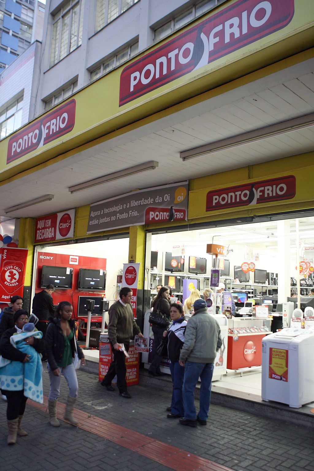 A rede Ponto Frio, do Pão de Açúcar, deve unificar a estrutura com a Casas Bahia | Hedeso Alves/ Gazeta do Povo