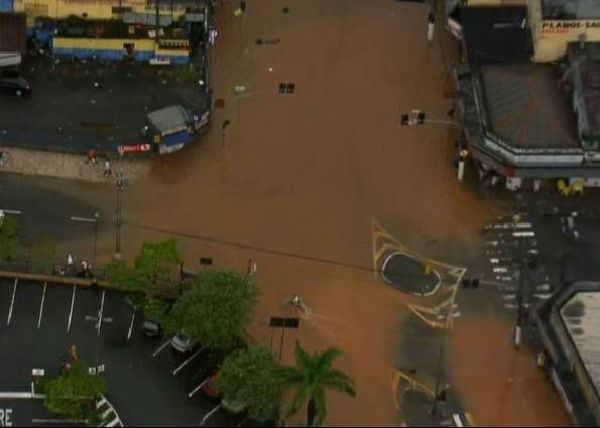 Chuva provoca mais uma vez alagamentos na Grande SP e no ABC | Reprodução/TV Globo