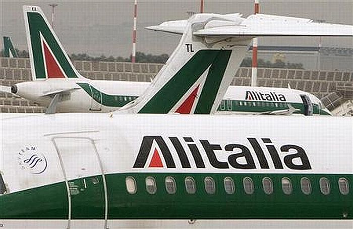 Aeronaves da Alitalia no aeroporto de Roma | Reuters