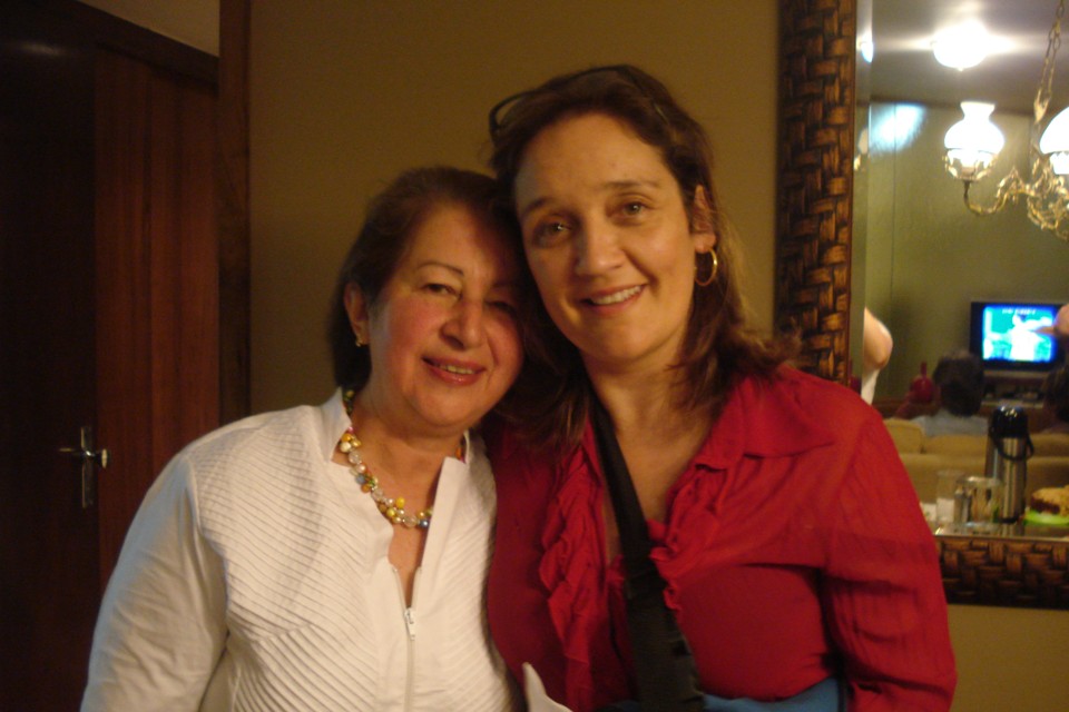 A advogada Kátia Ferraz (dir), vítima de homicídio, ao lado da amiga Isabel Mendes | Arquivo pessoal