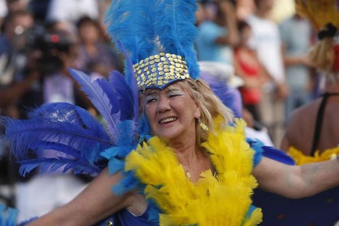 Mais do Rancho das Flores composto por idosos com muito samba no pé | 