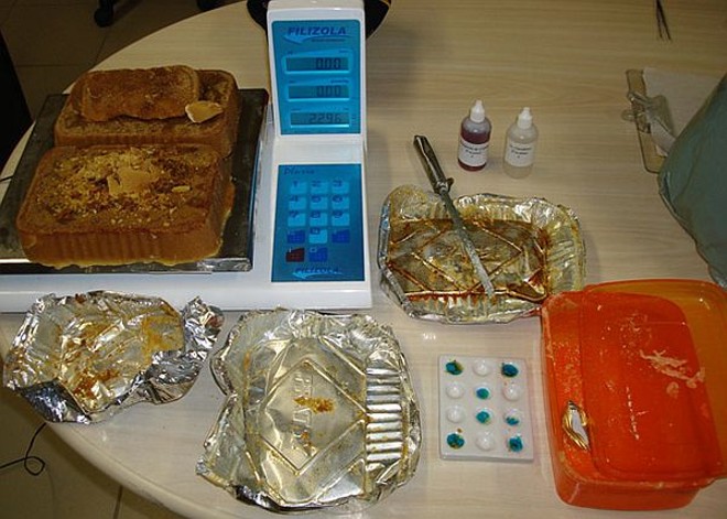 Foram apreendidos 2,3 quilos de crack com três pessoas em uma casa no RN | 