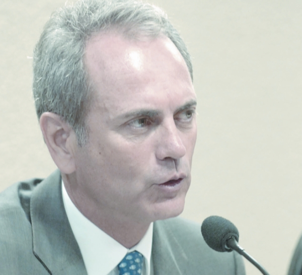 Paulo Octávio: interino é investigado por suspeita de participação do esquema de pagamento de propina a aliados no Distrito Federal | Célio Azevedo/Ag. Senado