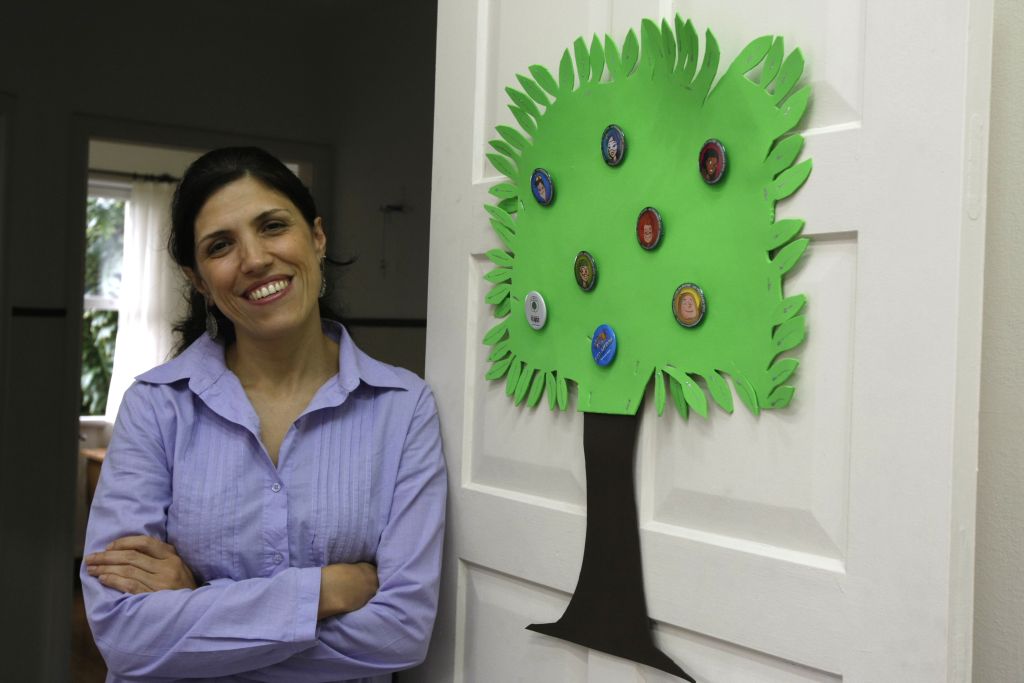 Liz Buck Silva trabalha como educadora ambiental em uma ONG desde 2003 | Marcelo Elias/ Gazeta do Povo