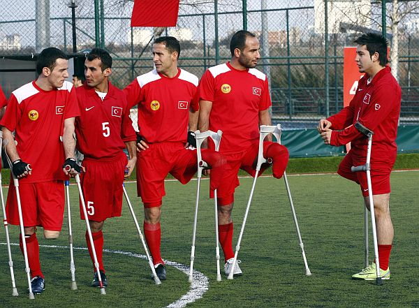 | Fotos: France Presse e Reuters