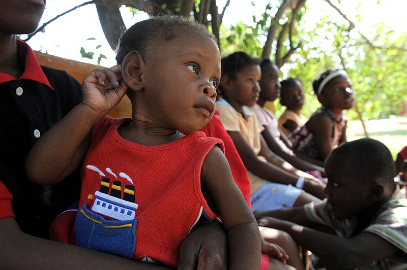 Após a prisão dos norte-americanos, as crianças haitianas, que têm entre 2 meses e 12 anos, foram levadas para um abrigo da SOS Children | Roberto Schmidt/AFP