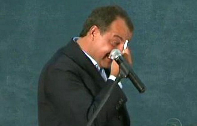 O governador Sérgio Cabral chorou ao tratar dos royalties: