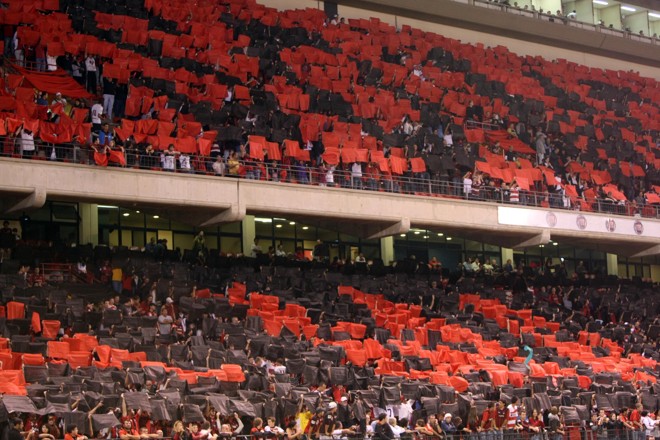 A torcida do Furacão preparou mais um bonito mosaico na Arena da Baixada | 