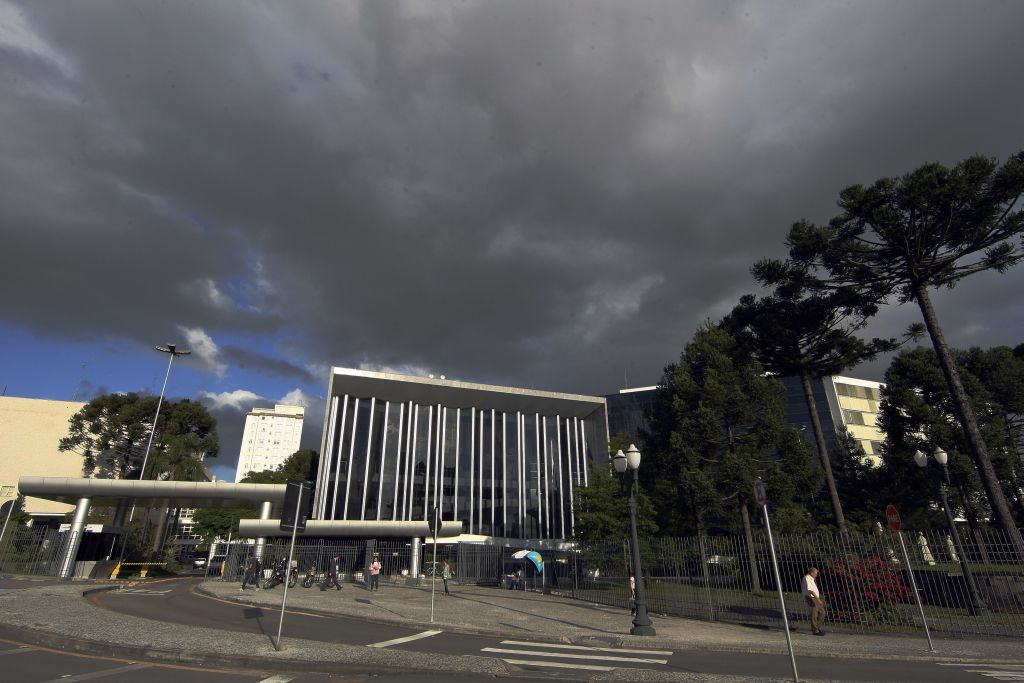 Próximos dias prometem ser tensos para a Assembleia: manifestação pedindo a investigação das denúncias está programada para a próxima terça-feira | Hedeson Alves/ Gazeta do Povo