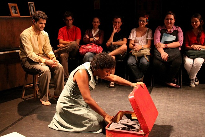 Quatroloscinco despontam com É Só uma Formalidade | 