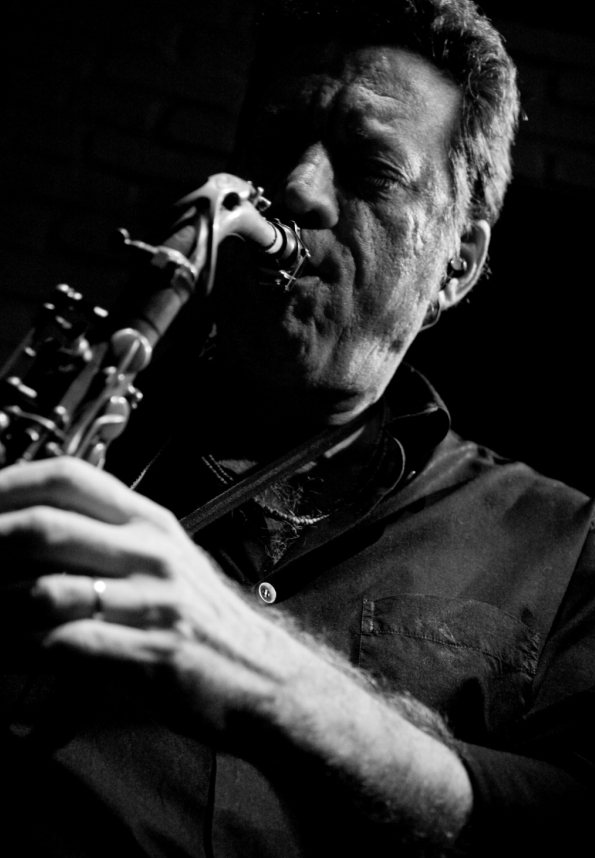 Gandelman: uma dezena de discos gravados e carreira sólida na música | Divulgação