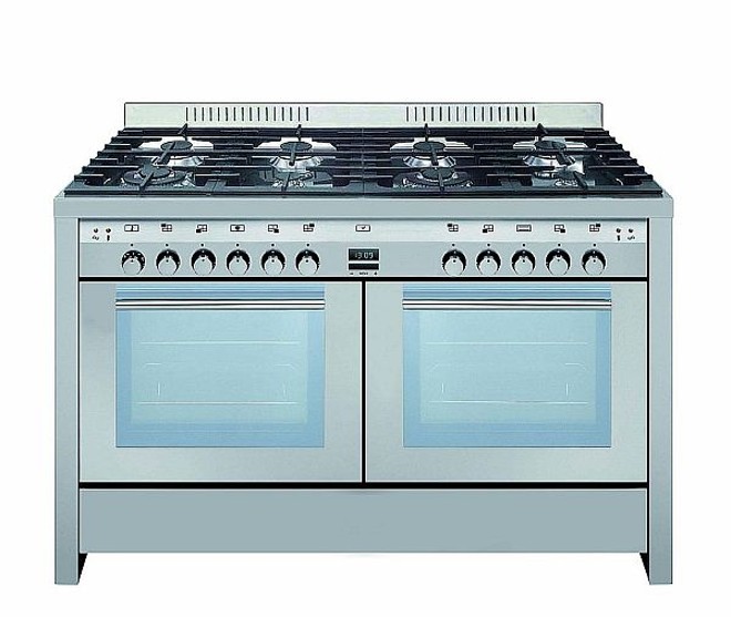 Com design moderno e painel digital, o modelo Doppio da Elettromec tem oito queimadores, sendo dois tripla-chama, e dois fornos elétricos. Preço sugerido: R$ 19 mil | 