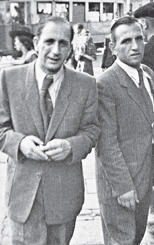 Chil Rajchman (à esq.), ao lado do irmão, em foto tirada provavelmente antes da Segunda Guerra Mundial | Divulgação