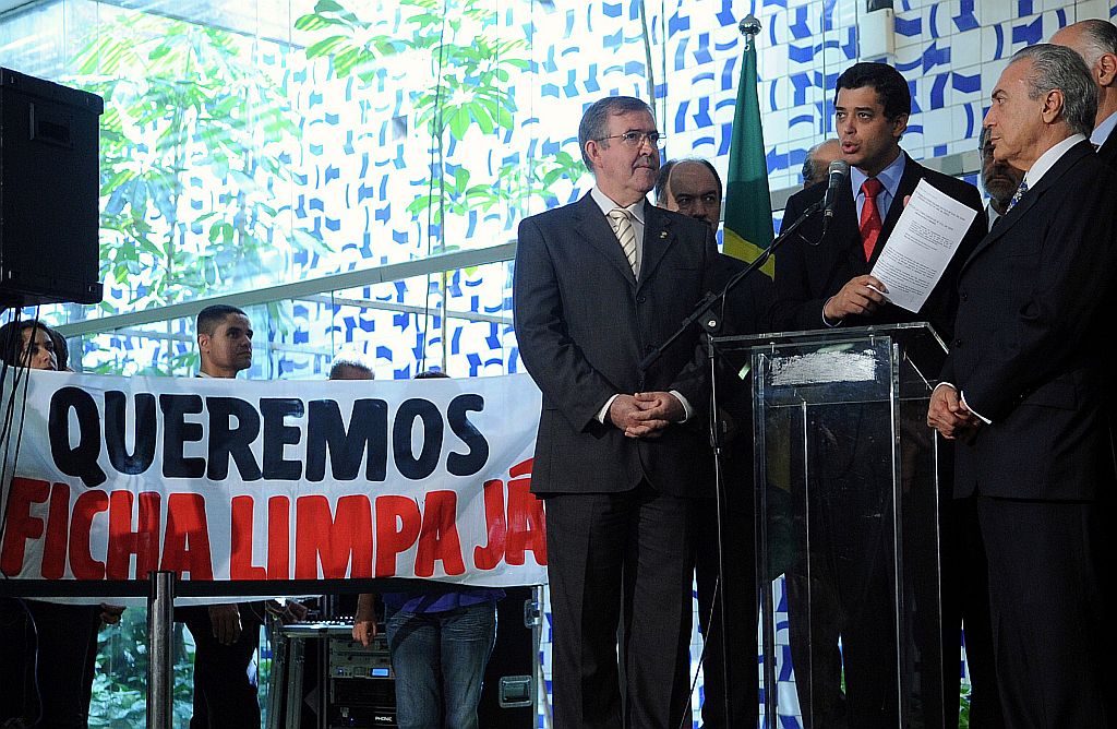 Temer diz que ainda não há consenso dos partidos para votar o projeto |