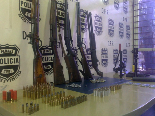 Armas podem ter sido utilizadas em assaltos cometidos em Curitiba e região |