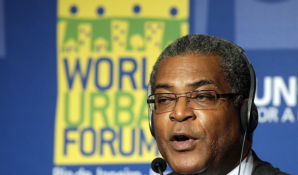 Primeiro-ministro haitiano, Jean-Max Bellerive, afirmou que seu país precisa de 350 milhões de dólares emergencialmente e 3,5 bilhões para os próximos 18 meses | Reuters