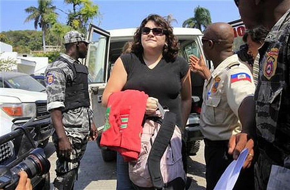 Missionária americana Charisa Coulter foi libertada nesta segunda-feira (8) pela justiça haitiana após ser acusada de tentar sequestrar crianças | Reuters