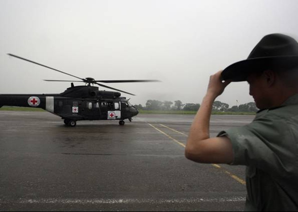 Dois helicópteros do Exército brasileiro estão na missão da Cruz Vermelha | Reuters