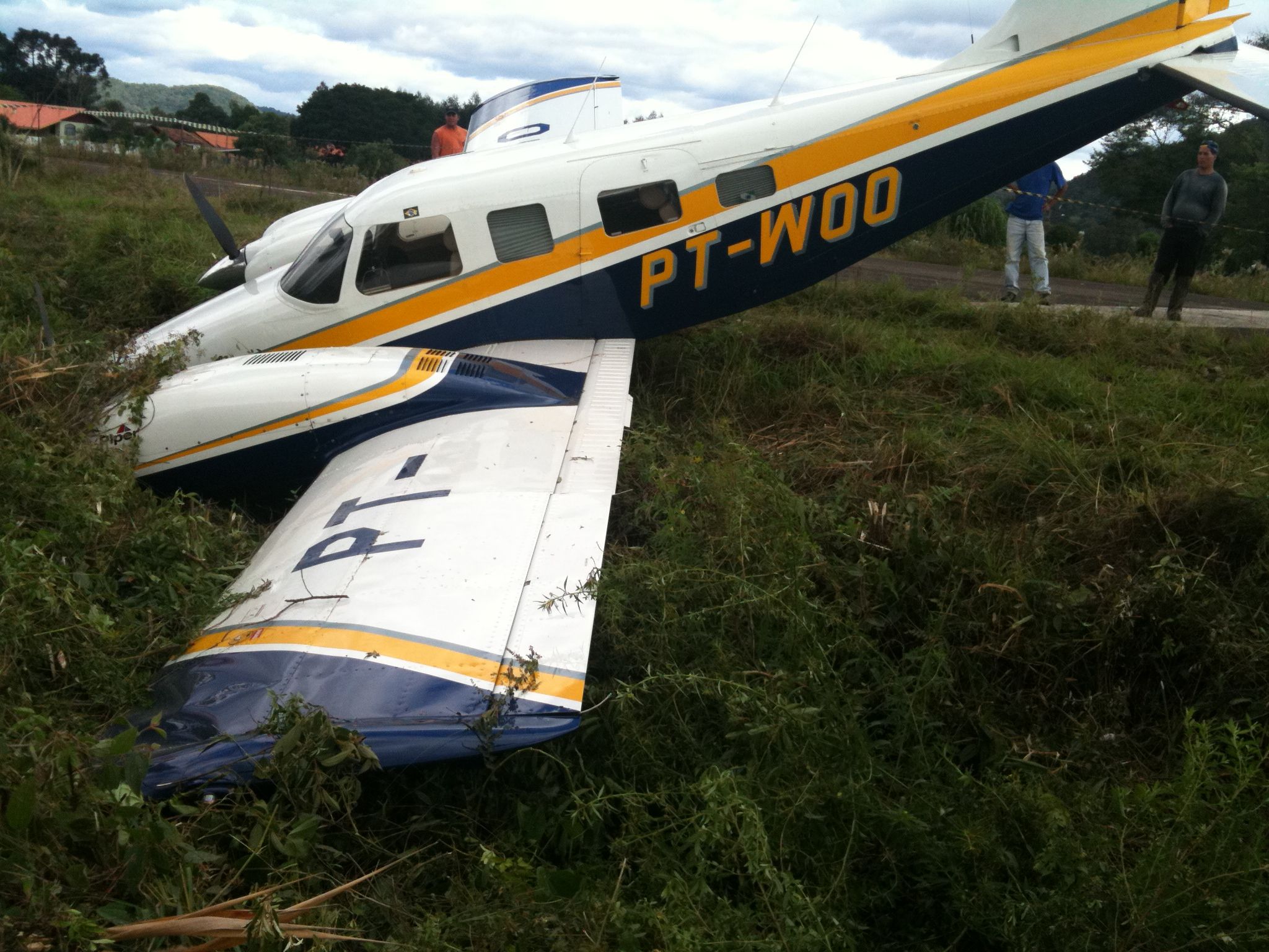 O bimotor Sêneca V para quatro passageiros e dois tripulantes. No momento do acidente estavam na aeronave o deputado, um assessor e o piloto | Divulgação/Assessoria de Imprensa