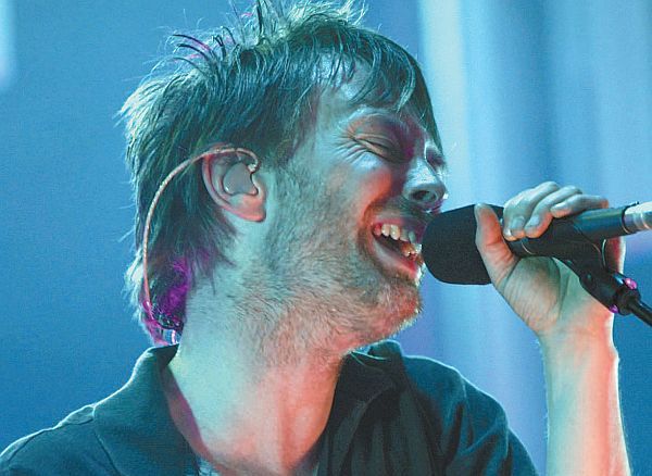 Yorke: as músicas do primeiro álbum-solo The Eraser foram transformadas em funk legítimo por sua nova banda | Albert Olivé/EFE