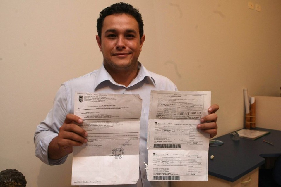 Eu nem sabia que tinha direito a essa restituição. Agora vou atrás da papelada para reaver o dinheiro, Juliano Cordeiro Ramos, que teve um carro roubado em 2006 | Pedro Serápio/Gazeta do Povo