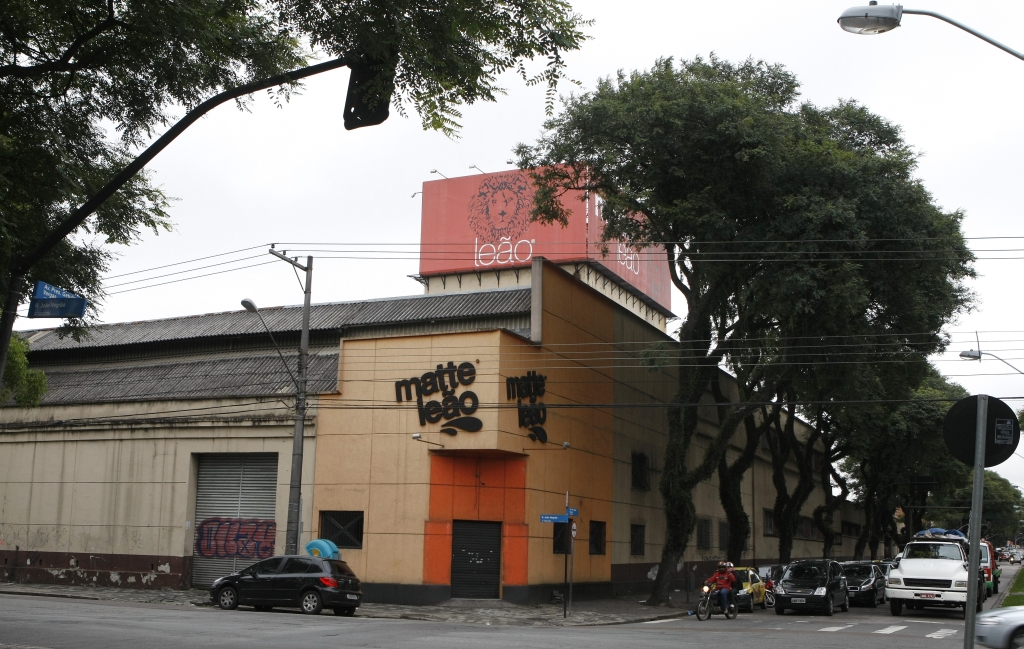 Antiga fábrica da Leão Júnior, no Rebouças: igreja pode instalar ali um dos maiores templos evangélicos da América do Sul | Rodolfo Bührer/ Gazeta do Povo