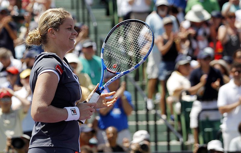 Kim Clijsters consegue voltar ao TOP 10 da WTA após título em Miami | Carlos Barria/Reuters