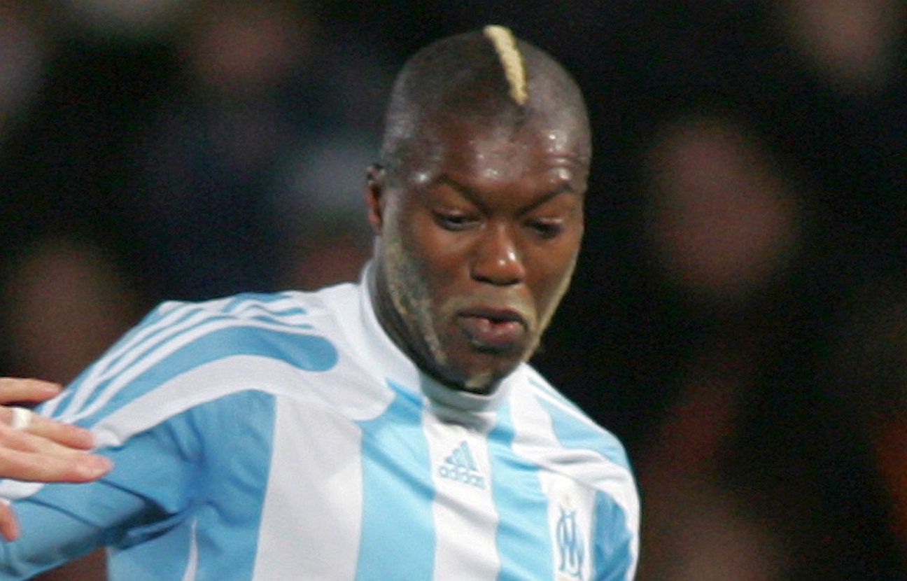 Cissé, quando ainda defendia o Olympique de Marselha: jogador ainda sonha em ir à Copa do Mundo | Jean-Christophe Verhagen / AFP
