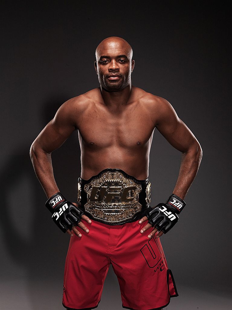 Anderson Silva ostenta uma impressionante série de dez vitórias seguidas | Divulgação