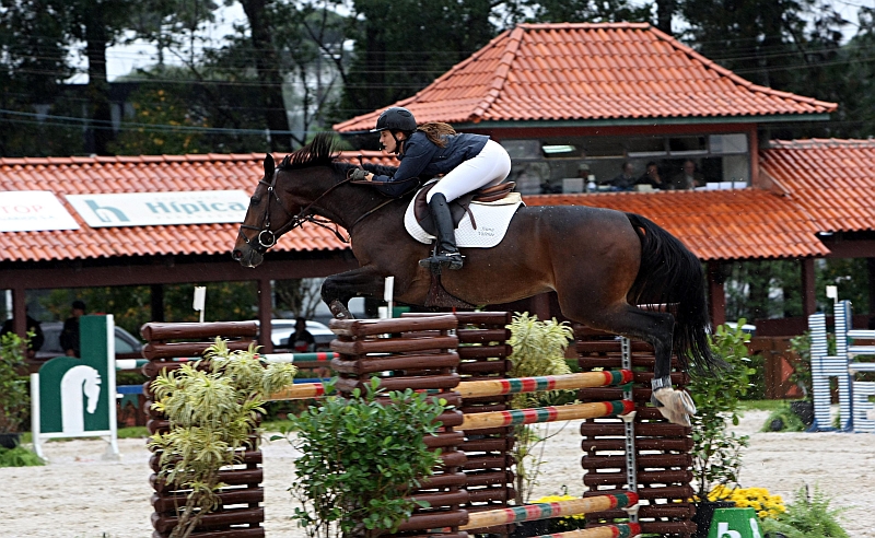 Quase 600 cavaleiros participaram do Concurso de Salto Nacional em Curitiba | Albari Rosa / Agência de Notícias Gazeta do Povo