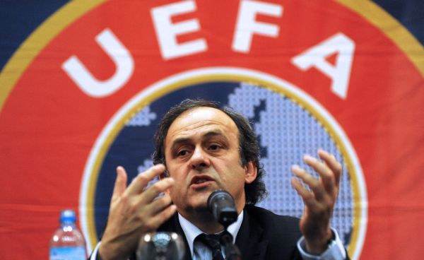 Platini não acredita que a França, Itpalia e Alemanha sejam ameaças a Brasil, Inglaterra e Espanha | Roberta Tanasovski / AFP