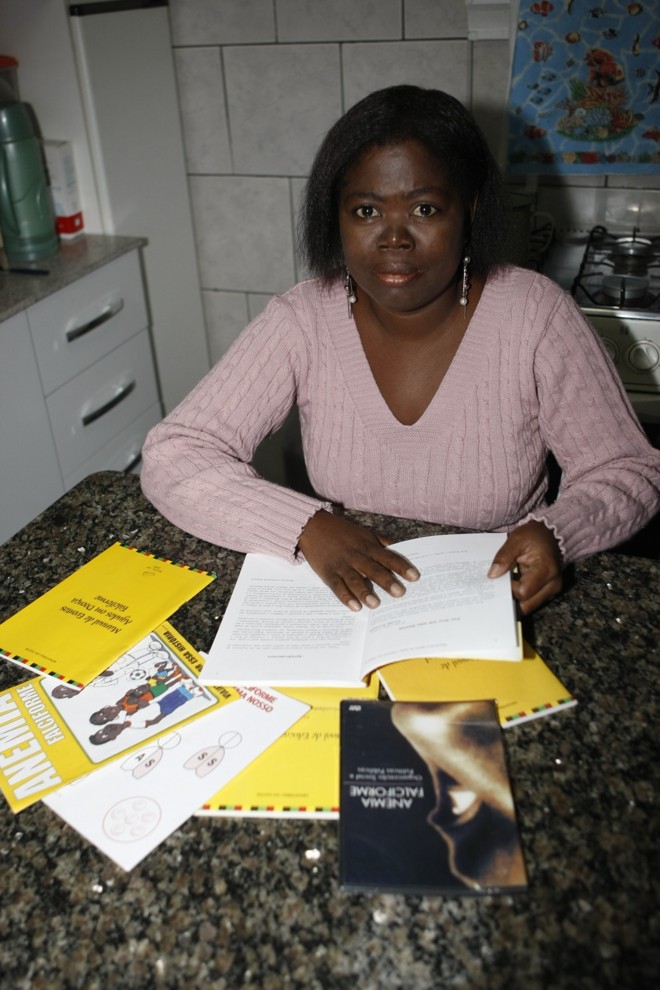 Rosilda Quintilhano sofria desde criança, mas só descobriu a anemia falciforme após exame de sangue de eletroforese |