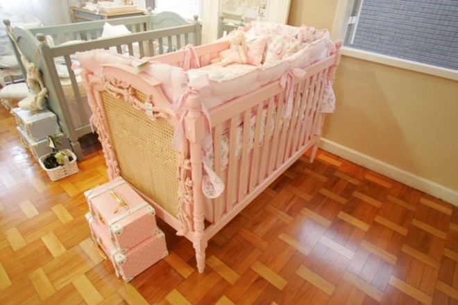 À venda na Kids Concept, o berço Roseira custa R$ 3.864 |