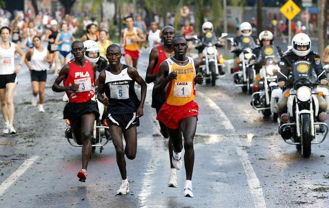 Em 2009, os africanos dominaram a prova. Neste ano, o brasileiro Anoé dos Santos Dias pode mudar a história | Arquivo/PMM