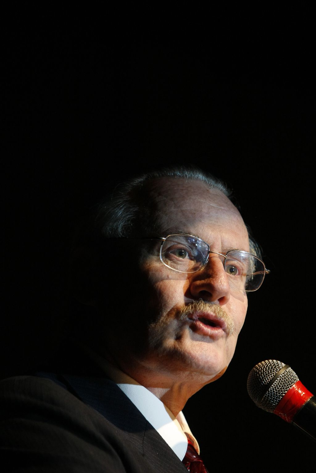 Desde que assumiu o governo do estado, Orlando Pessuti articula a renegociação do passivo do Banestado em Brasília | Rodolfo Bührer/ Gazeta do Povo