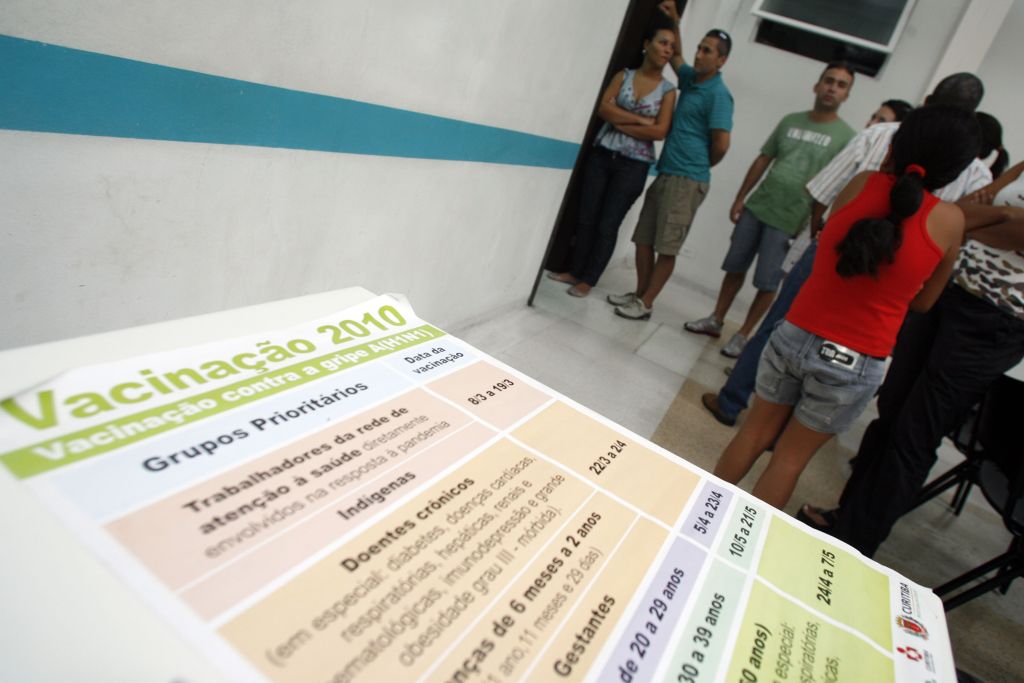 Campanha nacional de vacinação contra a gripe A (H1N1) termina na quarta-feira (2) | Priscila Forone/Gazeta do Povo