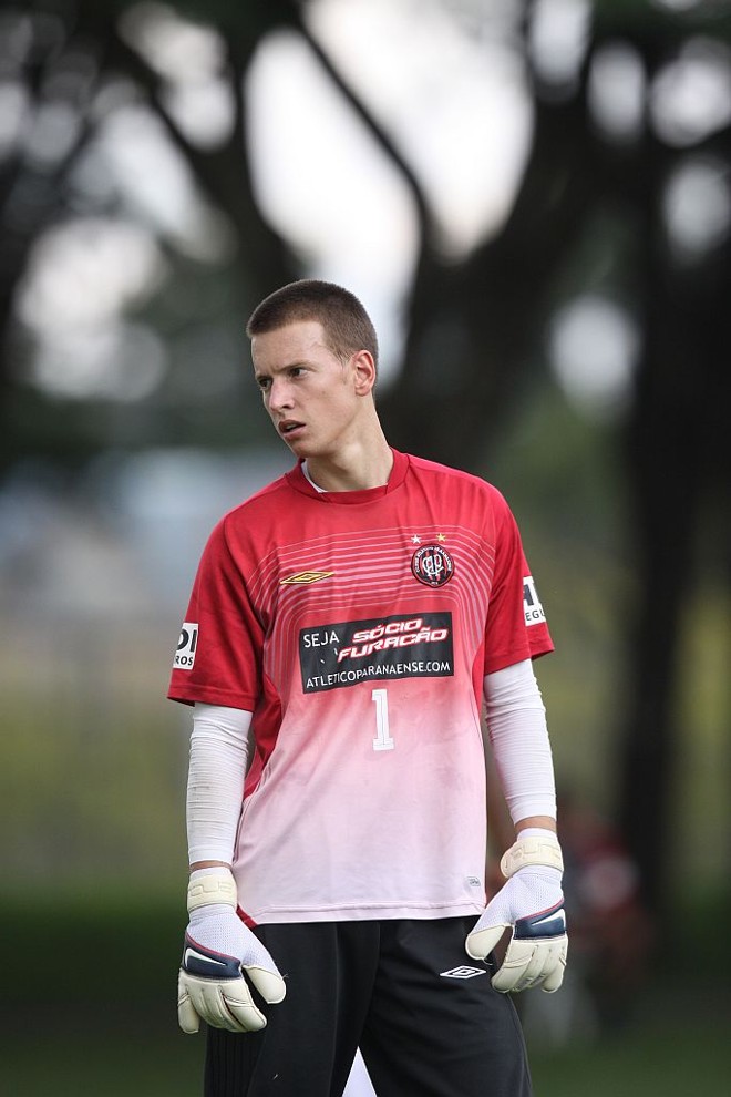 Neto: juventude na meta atleticana | 