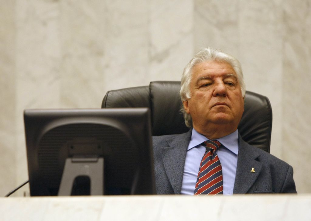 Antônio Anibelli comandou a sessão de ontem na Assembleia | Valterci Santos/ Gazeta do Povo