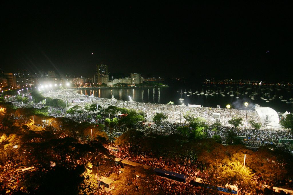Enseada de Botafogo, no Rio de Janeiro: mais de um milhão de pessoas participaram de evento | Fernando Souza/Ag. O Dia
