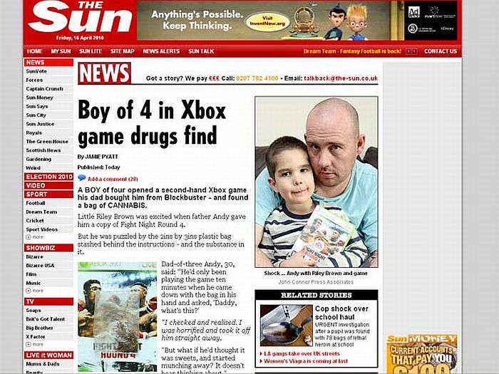 Riley Brown mostrou pacote de maconha para o pai Andy | Reprodução/The Sun