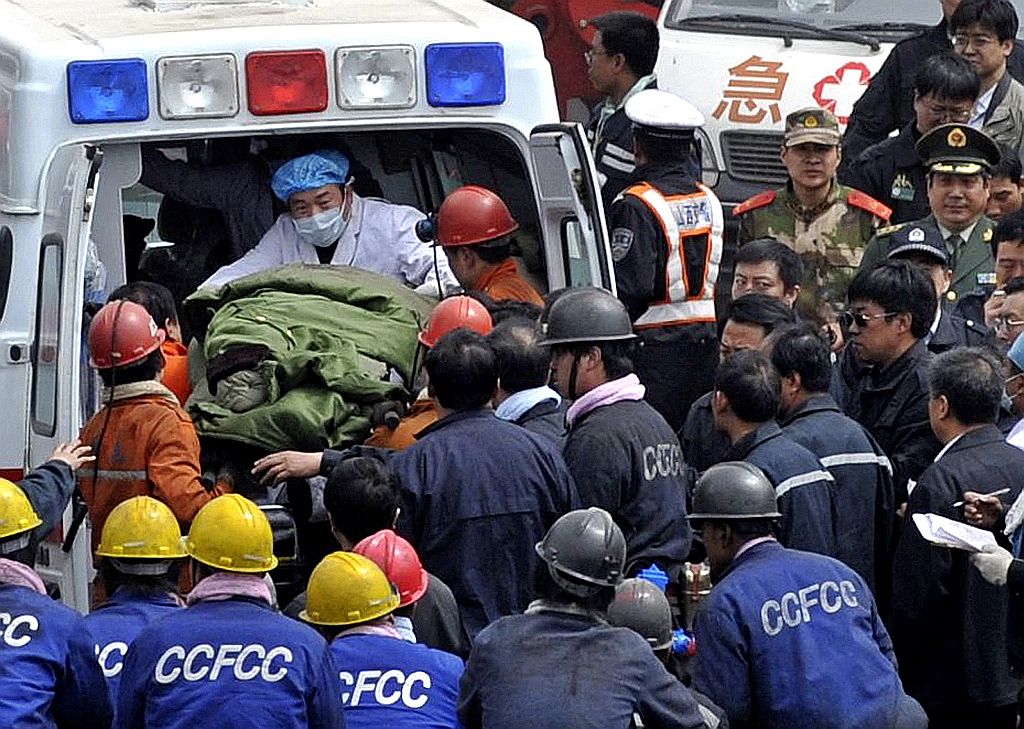 Chineses ficaram uma semana presos na mina de carvão | Reuters