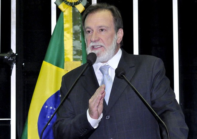 Osmar: indecisão já virou brincadeira em revista nacional. | 