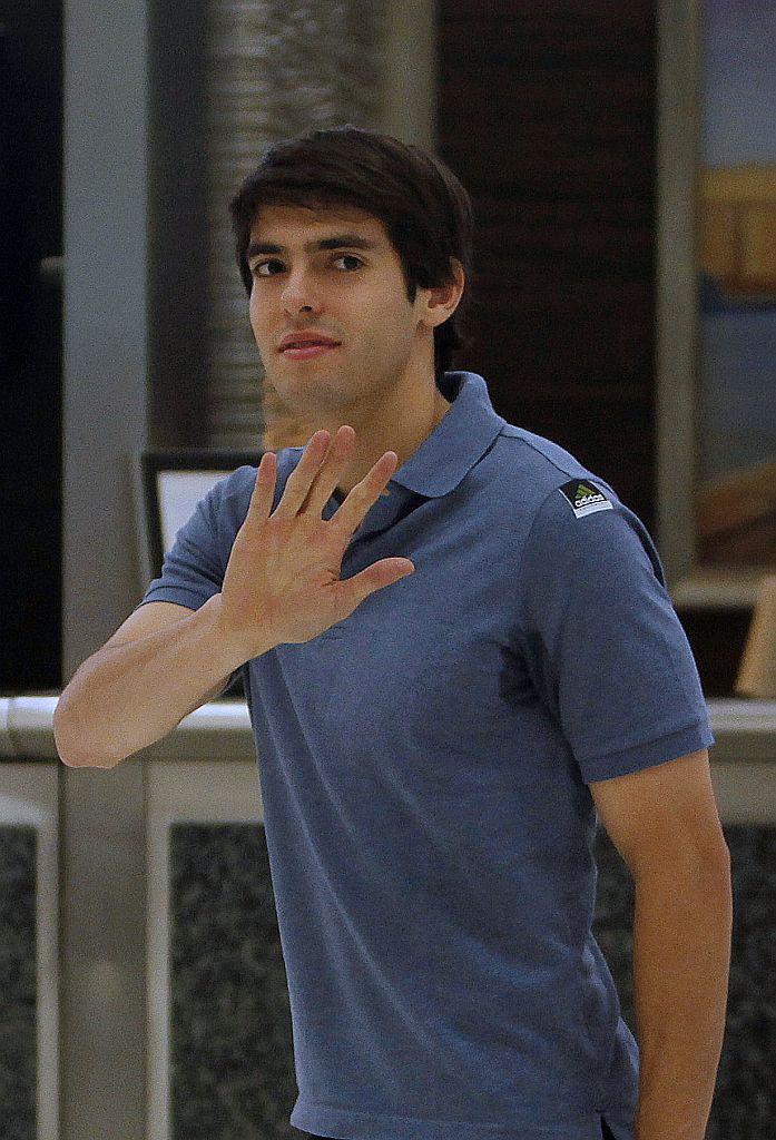 O meio-campista Kaká, do Real Madrid, encara a missão de ser o polo criativo do time de Dunga como uma motivação para a Copa do Mundo sul-africana | Karim Jaafar/ AFP