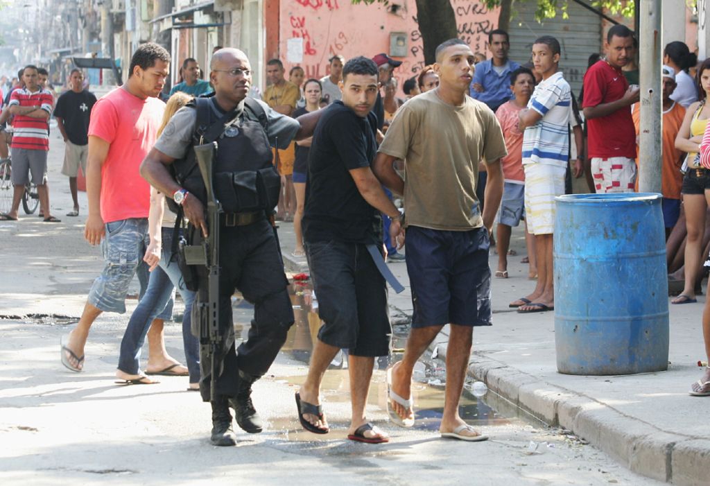 Operação surpreendeu moradores de duas favelas no Complexo da Maré, no Rio | Paulo Alvadia/Ag. O Dia