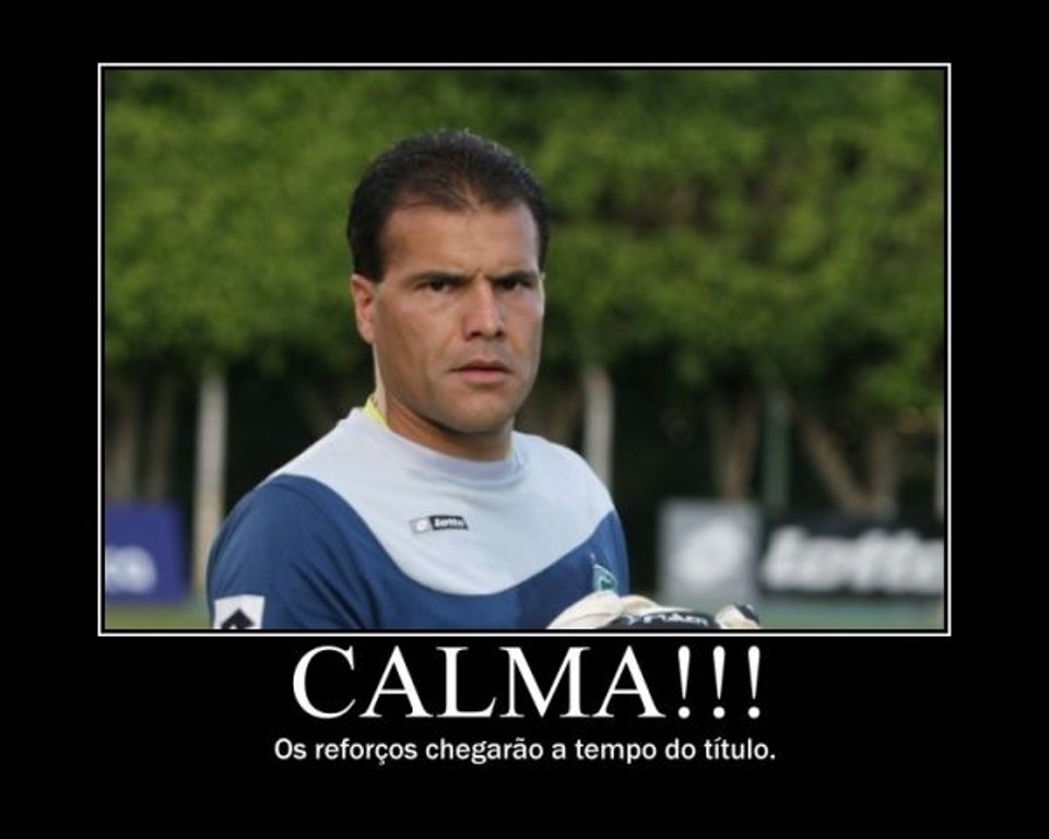 Harlei, o mito -O goleiro Harlei, do Goiás, caiu nas graças da torcida atleticana. Tudo porque, em uma enquete do site globorsporte.com com os capitães das equipes da Série A, afirmou que o Furacão será campeão brasileiro, com o ex-colega de clube Paulo Baier como artilheiro do campeonato. Como o descrédito na campanha rubro-negra é recorrente entre os torcedores, as declarações são levadas na base da ironia. Pela internet, quando se questiona a qualidade do elenco atleticano, logo circula a imagem abaixo | Reprodução