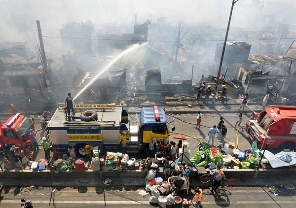 | Fotos: France Presse e Reuters